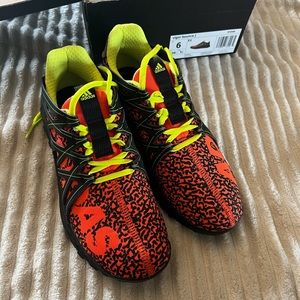 Selling elsewhere Last chance Adidas Vigor Bounce sz 6; NWT